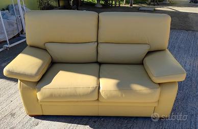 Divano in pelle