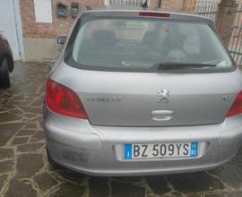 Peugeot 307 - 2001