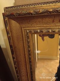 SPECCHIO CON CORNICE