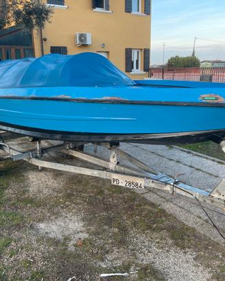 Barca cofano Johnson 737 e carrello