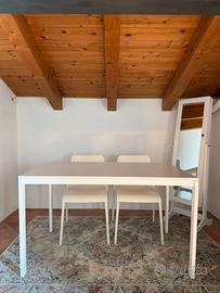Tavolo Ikea MELTORP e 2 sedie TEODORES