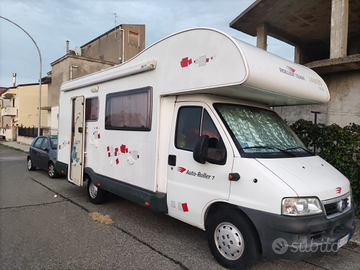 Roller team 7 posti letto e viaggio