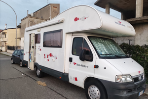 Roller team 7 posti letto e viaggio