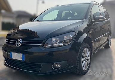 VOLKSWAGEN Touran 177 cv