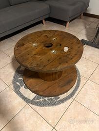 Tavolino con tappeto