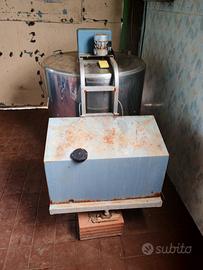 Refrigeratore 330 litri per latte