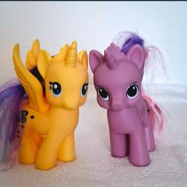 Lotto 2 Pony Alicorni – Giallo e Viola