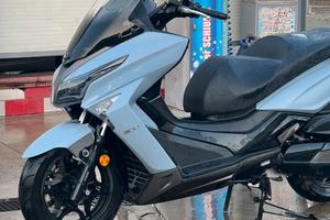 kymco X town 300i abs full led