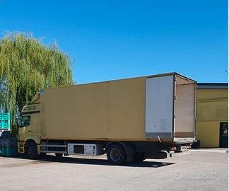 Autocarro frigorifero