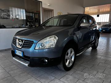 Nissan Qashqai 2.0 dCi DPF 4WD Acenta 4X4