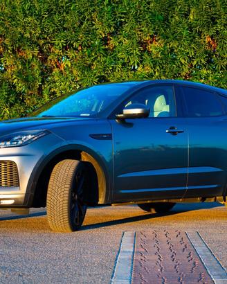 Jaguar e-pace R Dynamic 180d AWD