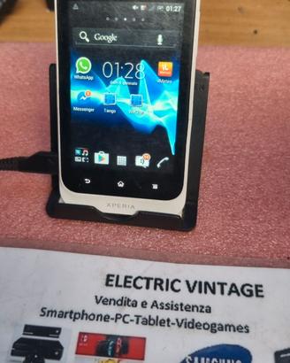 0008NN-smartphone Sony xperia Tipo ST21