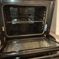 Forno elettrico e piano cottura a gas