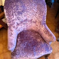 Poltrona vintage viola restaurata
