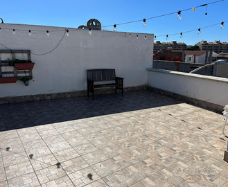 Cagliari con terrazzo e contratto