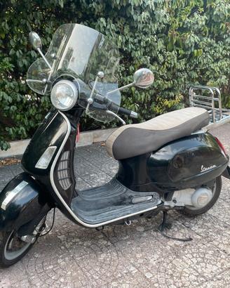 Vespa GTS 125
