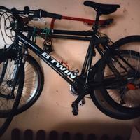 Bicicletta MTB taglia media