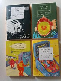 Duglas Adams LA GUIDA GALATTICA PER AUTOSTOPPISTI