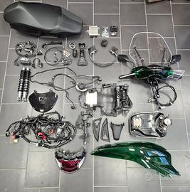 ricambi honda sh 125 2024 vetro