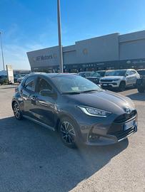 Toyota Yaris 1.5 Hybrid 5 porte Lounge