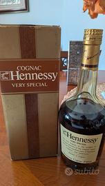 bottiglia d'epoca Hennessy VS Cognac