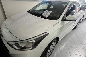 Hyundai i20 1.2 5 porte Connectline