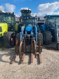 Trattore NEW HOLLAND T 5070 con caricatore