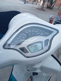 Vespa Primavera 50 Color Vibe