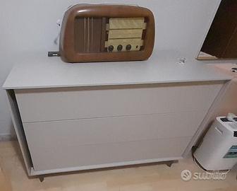 Comò marca Tomasella