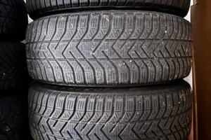 Gomme PIRELLI M+S con cerchio 205x55 R16 91T