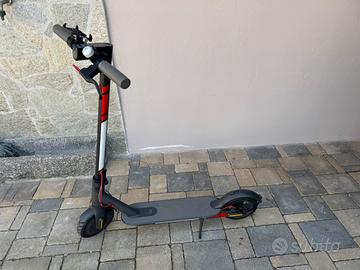 Monopattino elettrico Xiaomi M365