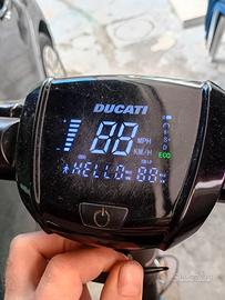 monopattino ducati pro 3 