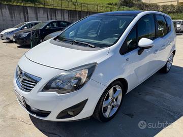 Opel Meriva 1.7 CDTI 110CV b-color /CAR PLAY