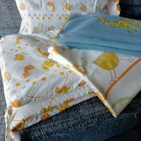 set protezioni imbottite e biancheria per lettino 