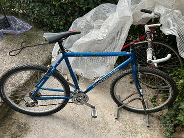 Bici mountainbike Cannondale