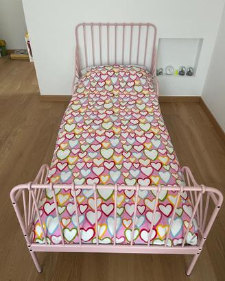 Letto allungabile rosa con materasso