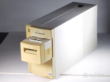 Scanner Nikon SF-200 con tutti gli accessori