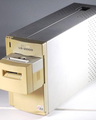 Scanner Nikon SF-200 con tutti gli accessori