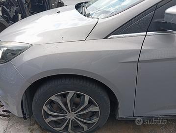 Parafango anteriore sx FORD FOCUS anno 2011 SW 1.6