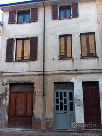 Casa a Valle Lomellina