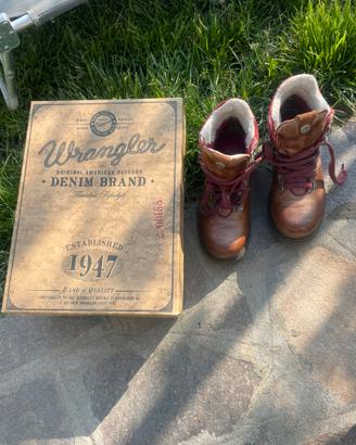 Scarponcini in cuoio . Wrangler n37