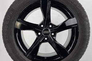 Cerchi 17" Originali Audi A4 (B9/8W) Gomme Estive