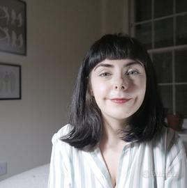 Professionista nell'accoglienza bilingue