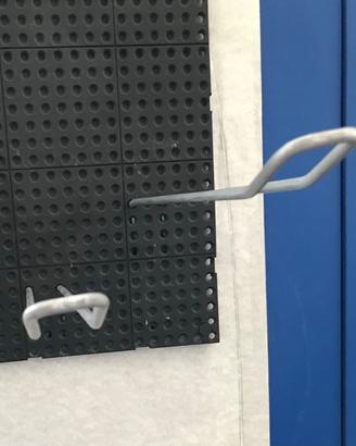 Gancio pannello porta Attrezzi