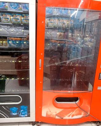 Frigoriferi bibite automatici