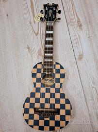 Ukulele Soprano VANS