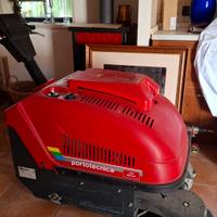 Spazzatrice da esterno / capannoni con raccolta