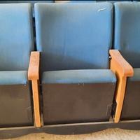 Sedie poltrone da cinema a gruppi da 3