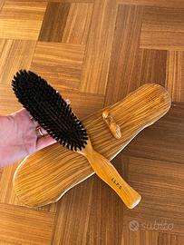 Antica spazzola in legno anni ‘60 oggetto raro