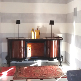 Credenza chippendale